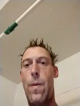 LuckyLefty79