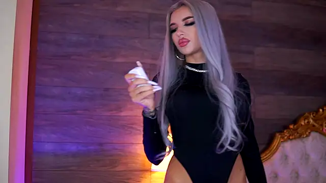 Juicy_Jessye