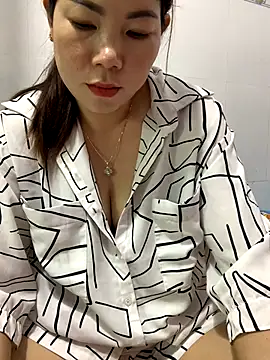 Baby-bigtits