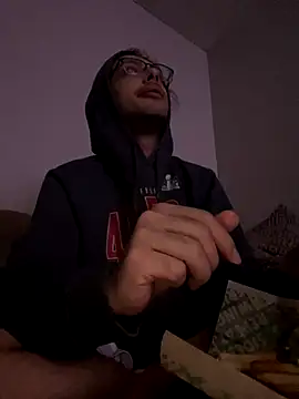 givingcreampie3yummy