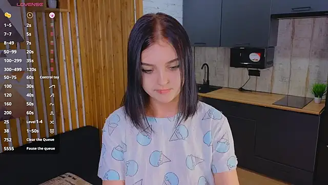 Lori_Clark_