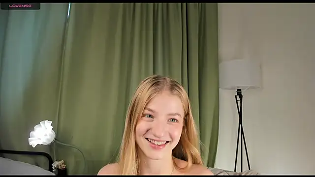 DreamyGleam