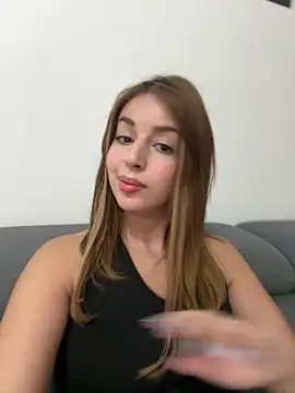 Hot_farass room chat