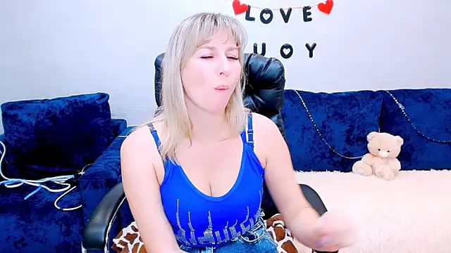 Incredible_Ariela