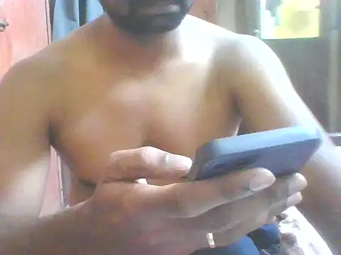 tamil_lungi_guy