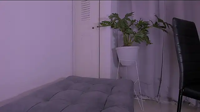 Miiafoxxx