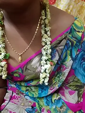 janani-tamizhachi