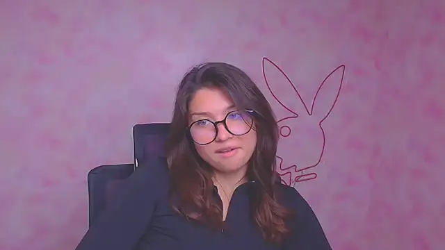 Sandra_Curly