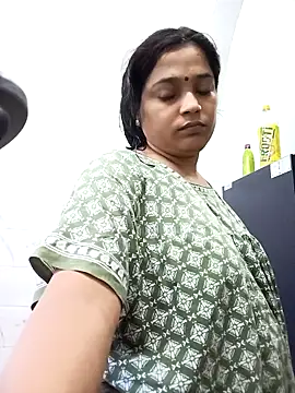 Trisha_71