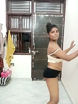 Simran-Mehta
