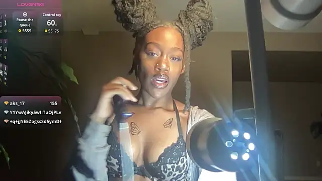 maskedgirl5005