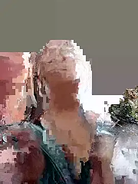 Milkyy_wway room chat