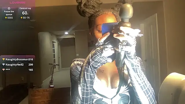 maskedgirl5005