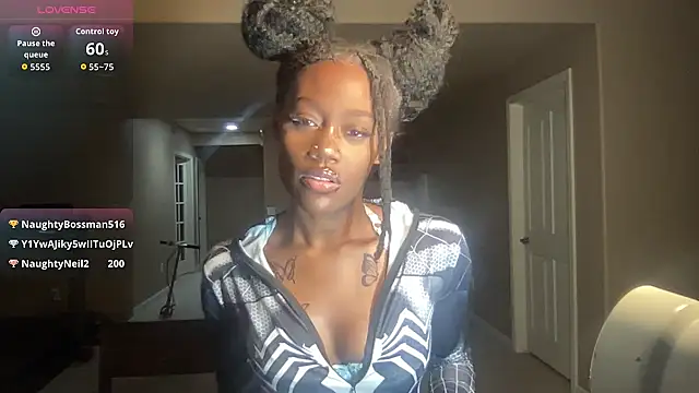 maskedgirl5005