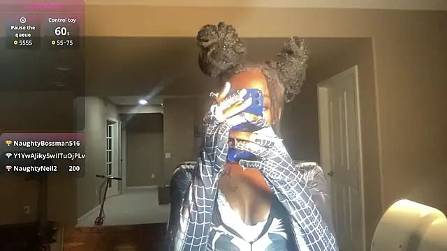 maskedgirl5005