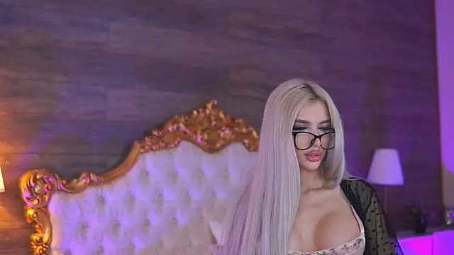 Juicy_Jessye