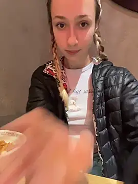 Lia__Love