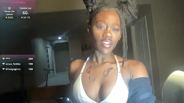 maskedgirl5005