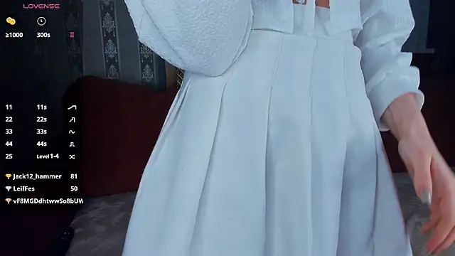 MaudDwightv