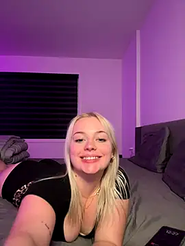 margot_robbie7