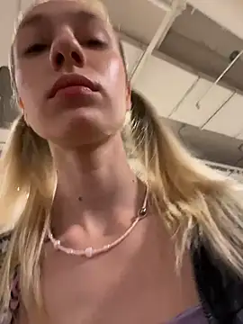 Lia__Love