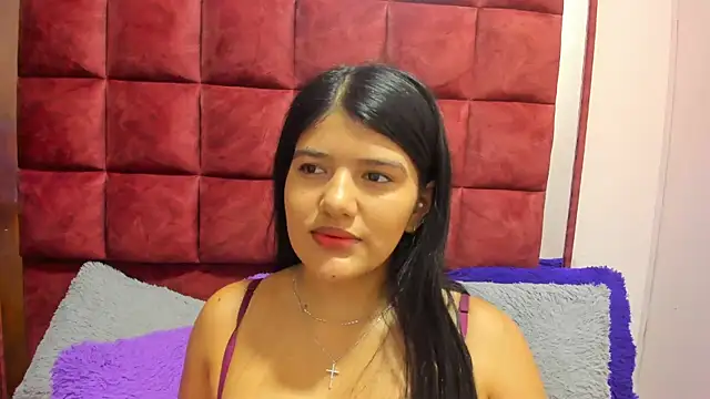 AANGELADIAZZ