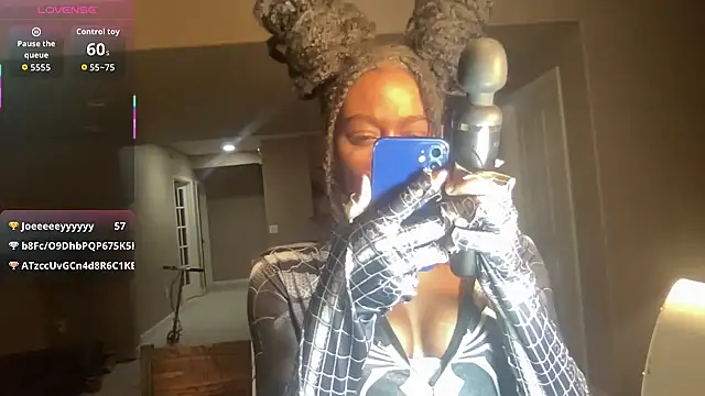 maskedgirl5005