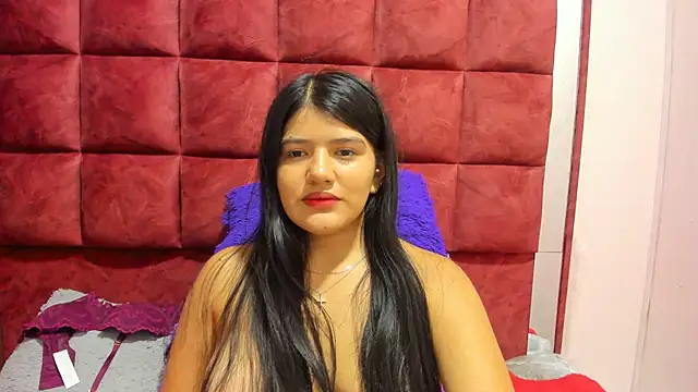 AANGELADIAZZ