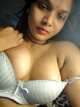 RAYI_Queen_2