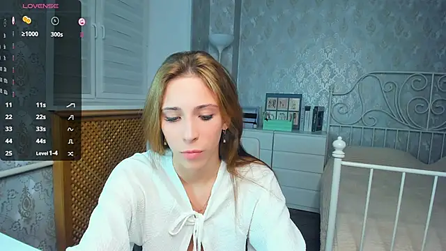 MaudDwightv