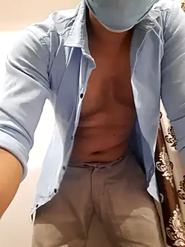 Guyinshortss