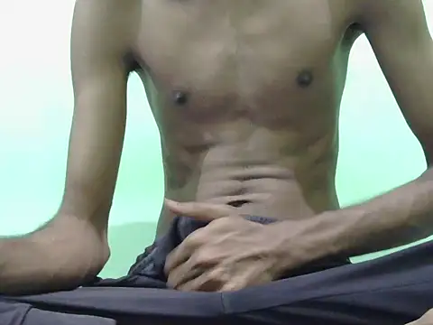 rockkyboyhot34
