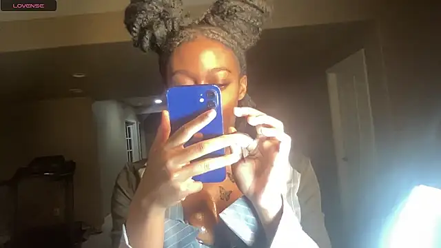 maskedgirl5005
