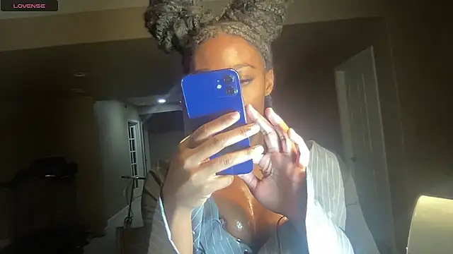 maskedgirl5005
