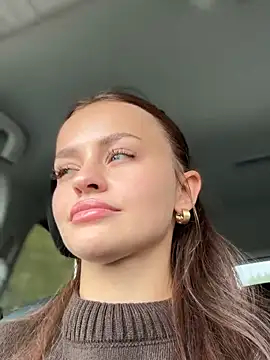 AngelinaTeller room chat