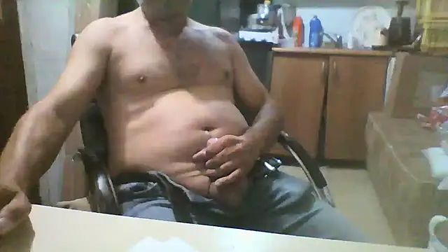 MATURE-MEN