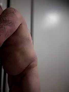 PierreNaked89