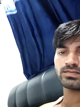 Pussy_fucker1307