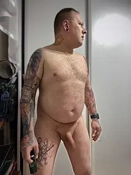 PierreNaked89