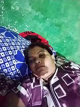 Bhavna_hot