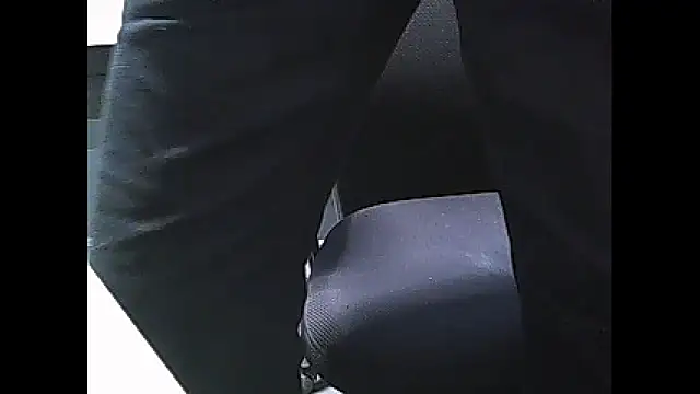 081547