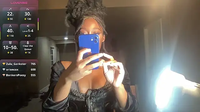 maskedgirl5005