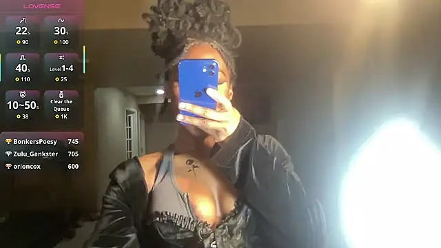 maskedgirl5005