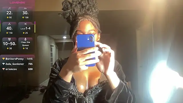 maskedgirl5005