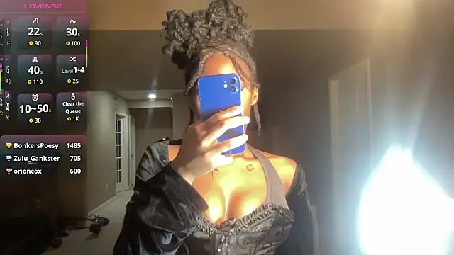 maskedgirl5005