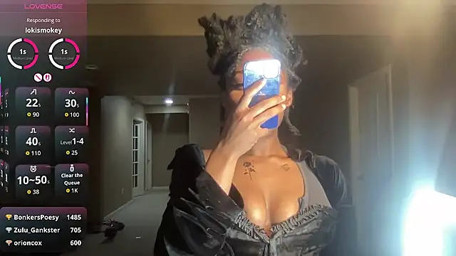 maskedgirl5005