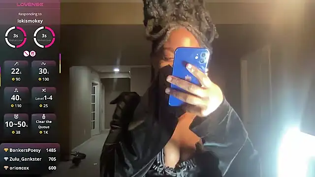 maskedgirl5005