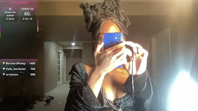maskedgirl5005