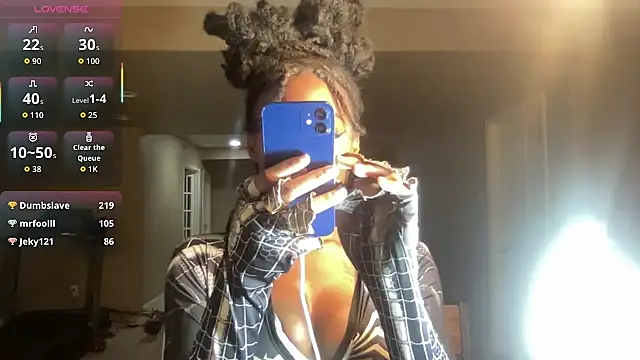 maskedgirl5005