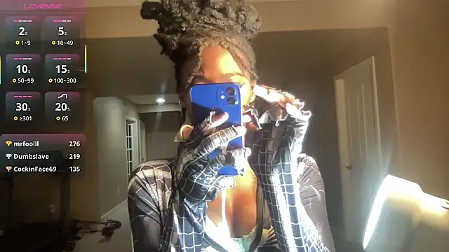 maskedgirl5005